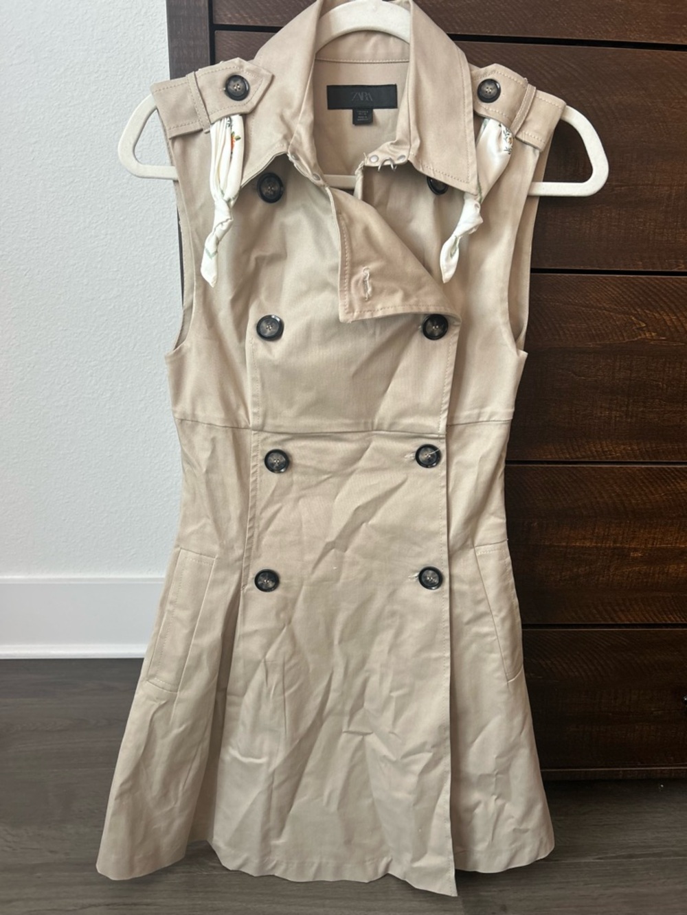 Zara Beige Sleeveless Trench Dress